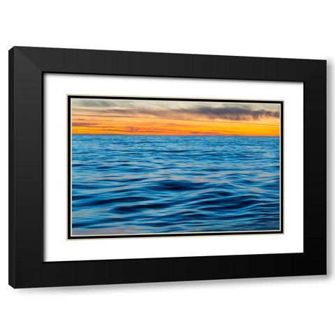 Ocean waves at sunset-Greenland Black Modern Wood Framed Art Print with Double Matting by Su, Keren