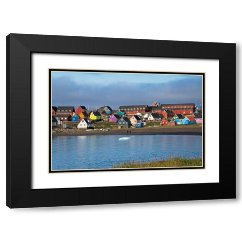 Brightly painted houses on the beach-Qeqertarsuaq-Greenland Black Modern Wood Framed Art Print with Double Matting by Su, Keren