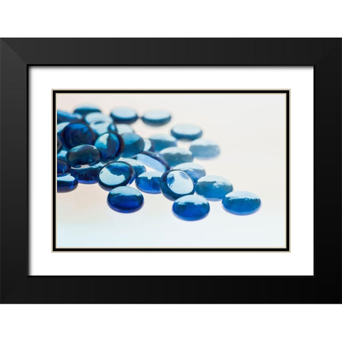 Glass Pebbles with light Black Modern Wood Framed Art Print with Double Matting by Beraldo, Zandina Muench