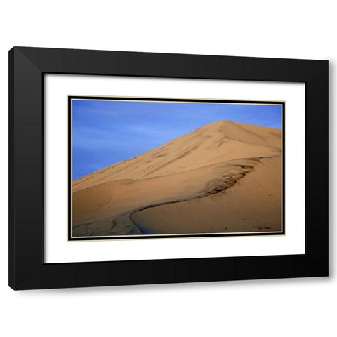 CA, Death Valley NP, Eureka Sand Dunes Black Modern Wood Framed Art Print with Double Matting by Flaherty, Dennis