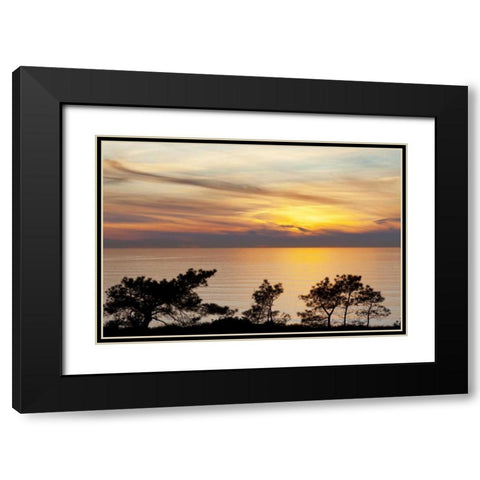 USA, California, La Jolla Sunset on ocean Black Modern Wood Framed Art Print with Double Matting by Paulson, Don