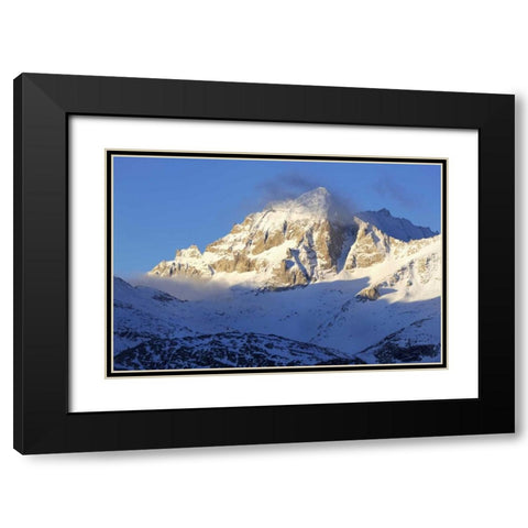 CA, Sierra Nevada Snow on mountain at sunrise Black Modern Wood Framed Art Print with Double Matting by Flaherty, Dennis