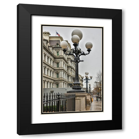 USA-District of Columbia-A snowy afternoon along the Streets of the District Black Modern Wood Framed Art Print with Double Matting by Looney, Hollice