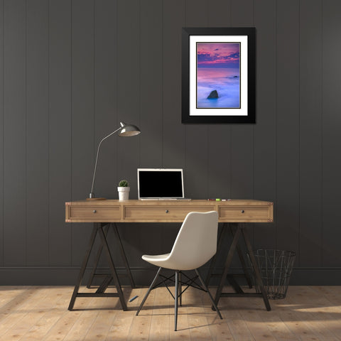 New Jersey, Cape May Scenic on Cape May Beach Black Modern Wood Framed Art Print with Double Matting by OBrien, Jay