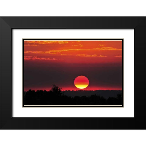 USA, Oregon, Portland Vivid red sunset Black Modern Wood Framed Art Print with Double Matting by Terrill, Steve