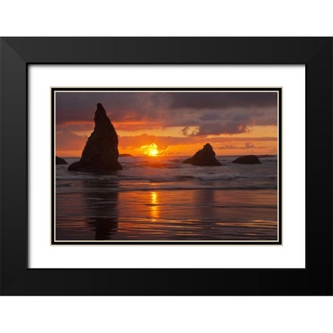 Oregon, Bandon Beach Sunset over seastacks Black Modern Wood Framed Art Print with Double Matting by Illg, Cathy and Gordon