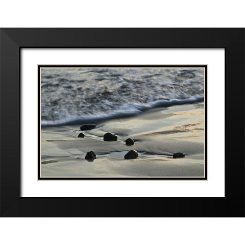 USA, Oregon Beach scenic Black Modern Wood Framed Art Print with Double Matting by Rotenberg, Nancy
