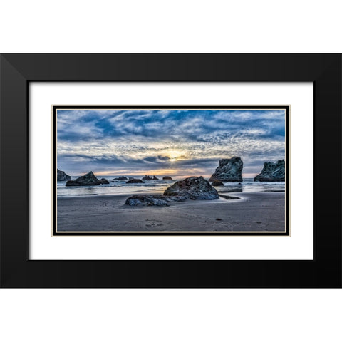 USA-Oregon-Bandon-Beach Black Modern Wood Framed Art Print with Double Matting by Restuccia, Joe III