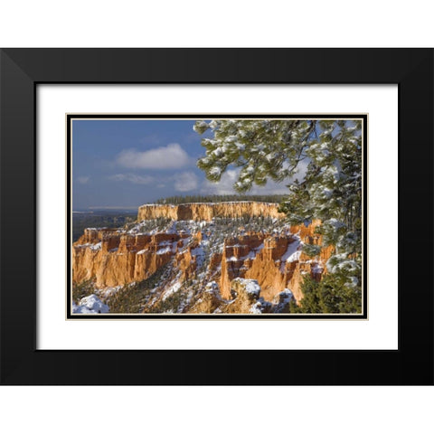 UT, Bryce Canyon Sunrise on canyon formations Black Modern Wood Framed Art Print with Double Matting by Paulson, Don