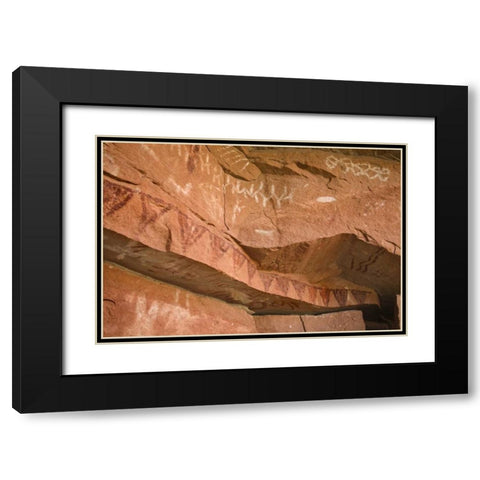 UT, Canyonlands NP Ancient pictographs Black Modern Wood Framed Art Print with Double Matting by Paulson, Don