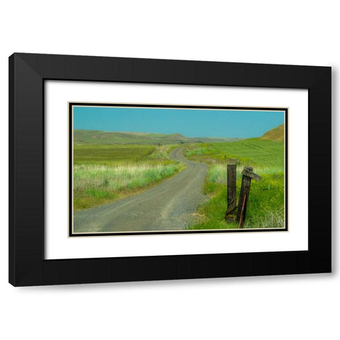 USA-Washington State-Eastern Washington near Benge and curved gravel road Black Modern Wood Framed Art Print with Double Matting by Gulin, Sylvia