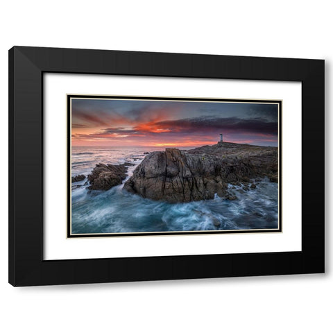 O Roncudo Black Modern Wood Framed Art Print with Double Matting by Mendoza, Chencho