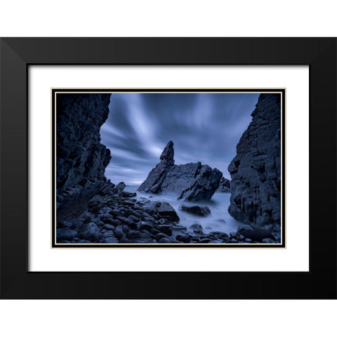 Crescent Head Black Modern Wood Framed Art Print with Double Matting by Zhu, Jingshu