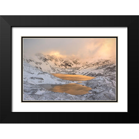 The Light Black Modern Wood Framed Art Print with Double Matting by Mierzejewski, Krzysztof