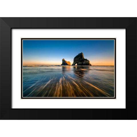 Wharaiki Beach Black Modern Wood Framed Art Print with Double Matting by Zhu, Hua