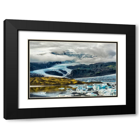 Japkulsairlaandsup3;N Black Modern Wood Framed Art Print with Double Matting by Cerovsek, Drago