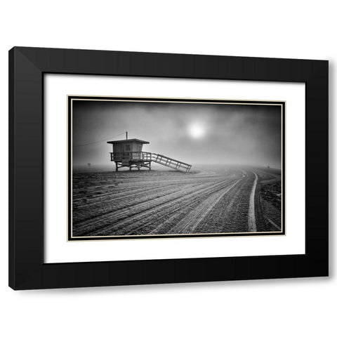 Fog On The Beach - Santa Monica-California Black Modern Wood Framed Art Print with Double Matting by Froyda, Martin