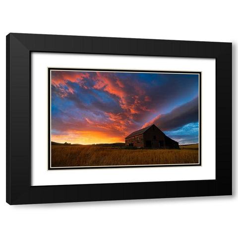 Witness Of Sunset Black Modern Wood Framed Art Print with Double Matting by Fan, John