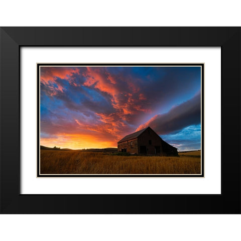 Witness Of Sunset Black Modern Wood Framed Art Print with Double Matting by Fan, John