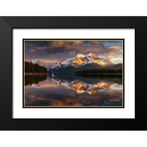 Maligne Black Modern Wood Framed Art Print with Double Matting by Pablo De, Juan