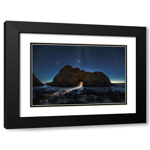 Light Splash Black Modern Wood Framed Art Print with Double Matting by Ning, Aidong