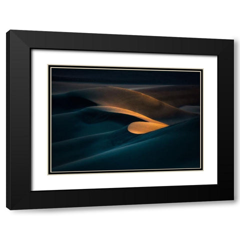 Heart Of Desert Black Modern Wood Framed Art Print with Double Matting by Mehrafshar Efiap, Babak