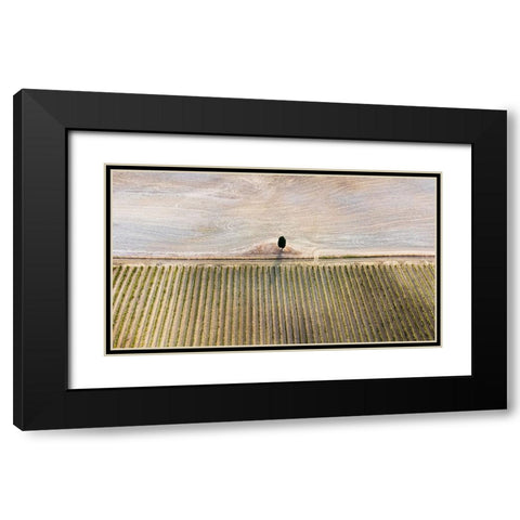 Il Re E Il Suo Esercito Black Modern Wood Framed Art Print with Double Matting by Lavezzo, Luca