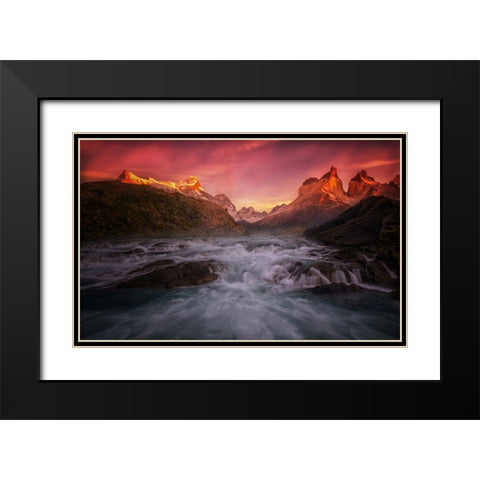 Picturesque Black Modern Wood Framed Art Print with Double Matting by Su, Yuan