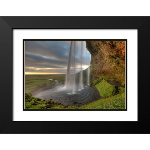 The Curtrain Black Modern Wood Framed Art Print with Double Matting by Eichelberg, Amnon