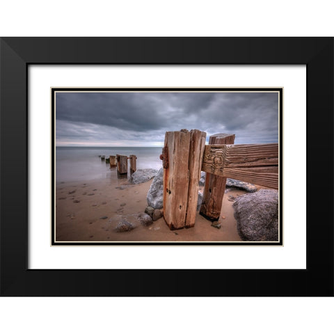 Weathered Wood In Colour Black Modern Wood Framed Art Print with Double Matting by Holmes, John