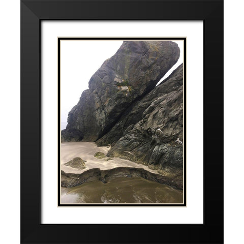 Haystack on Beach I Black Modern Wood Framed Art Print with Double Matting by Grayscale