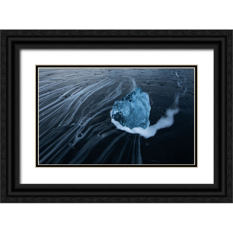 The Heart of the Ocean Black Ornate Wood Framed Art Print with Double Matting by Zhang, Mei