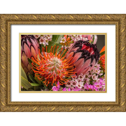 Tropical Bouquet I Gold Ornate Wood Framed Art Print with Double Matting by Peterson, Lee