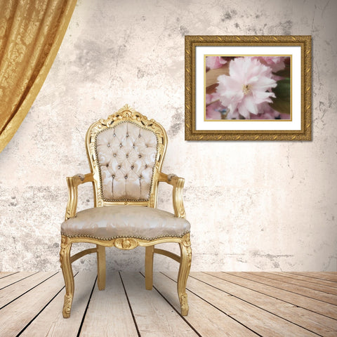 Soft Japanische Kirsche Gold Ornate Wood Framed Art Print with Double Matting by May