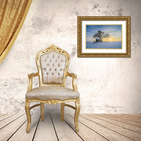 Under The Mistletoe Gold Ornate Wood Framed Art Print with Double Matting by Schneidersmann, Anne