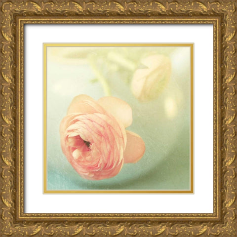 Vintage Peony II Gold Ornate Wood Framed Art Print with Double Matting by Gardner, Sarah