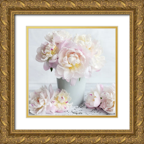 White Blooms Gold Ornate Wood Framed Art Print with Double Matting by Gardner, Sarah
