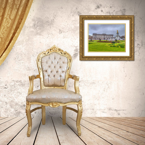 Buckingham Palace and St James Park, London Gold Ornate Wood Framed Art Print with Double Matting by Frank, Assaf