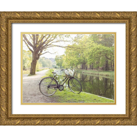 Variety of pulses in a wooden box Gold Ornate Wood Framed Art Print with Double Matting by Frank, Assaf