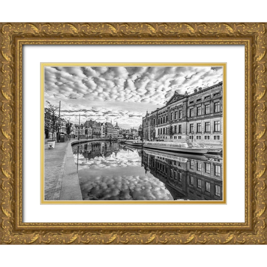 Perspective Image