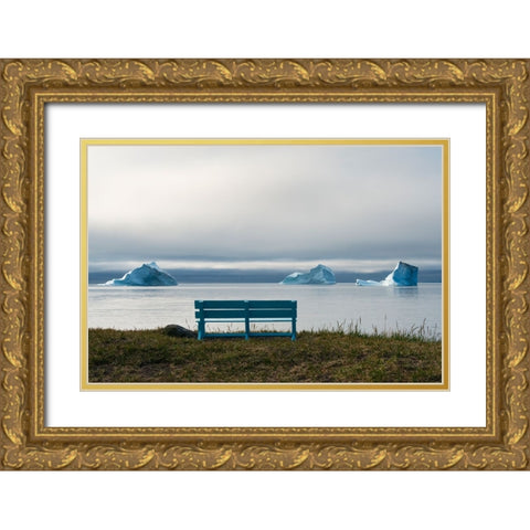 Floating iceberg in the fjord-Qeqertarsuaq-Greenland Gold Ornate Wood Framed Art Print with Double Matting by Su, Keren