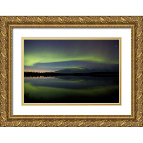 AK, Arctic Circle, Bettles The northern lights Gold Ornate Wood Framed Art Print with Double Matting by Anon, Josh