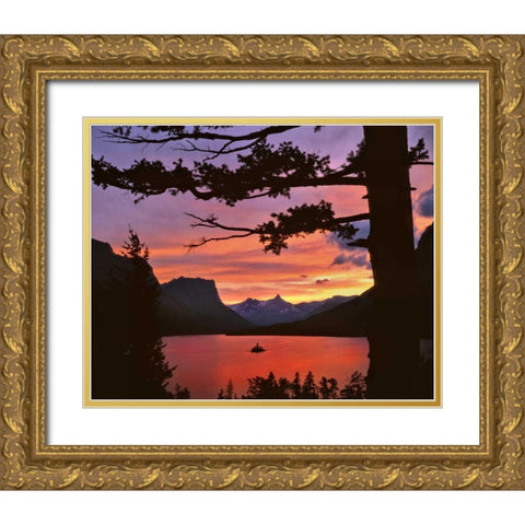 MT, Glacier NP Landscape of St Mary Lake, sunset Gold Ornate Wood Framed Art Print with Double Matting by Terrill, Steve