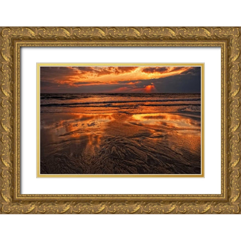 USA, New Jersey, Cape May Sunset on Delaware Bay Gold Ornate Wood Framed Art Print with Double Matting by OBrien, Jay