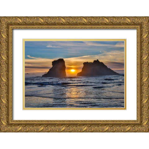 Usa-Oregon-Bandon Bandon Beach-Sunset at the Beach Gold Ornate Wood Framed Art Print with Double Matting by Looney, Hollice
