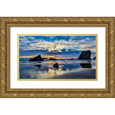 USA-Oregon-Bandon-Beach Gold Ornate Wood Framed Art Print with Double Matting by Restuccia, Joe III