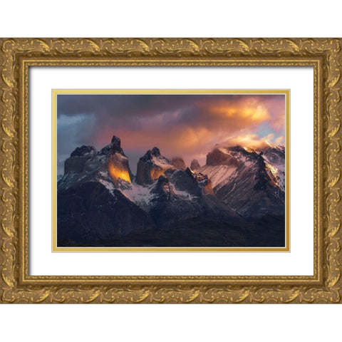 Eyes And Heart-Soul Gold Ornate Wood Framed Art Print with Double Matting by Guevara Vivanco, Carlos