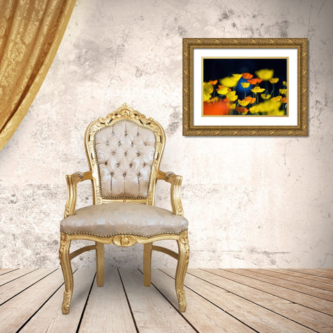 One Point Gold Ornate Wood Framed Art Print with Double Matting by Suzuki, Takashi