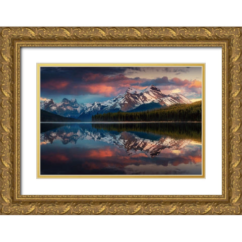 Maligne Color. Gold Ornate Wood Framed Art Print with Double Matting by Pablo De, Juan