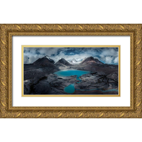Kailasrange 7095A??Ae?Rae??A??CÂAndfrac14;A?? Gold Ornate Wood Framed Art Print with Double Matting by Qiye